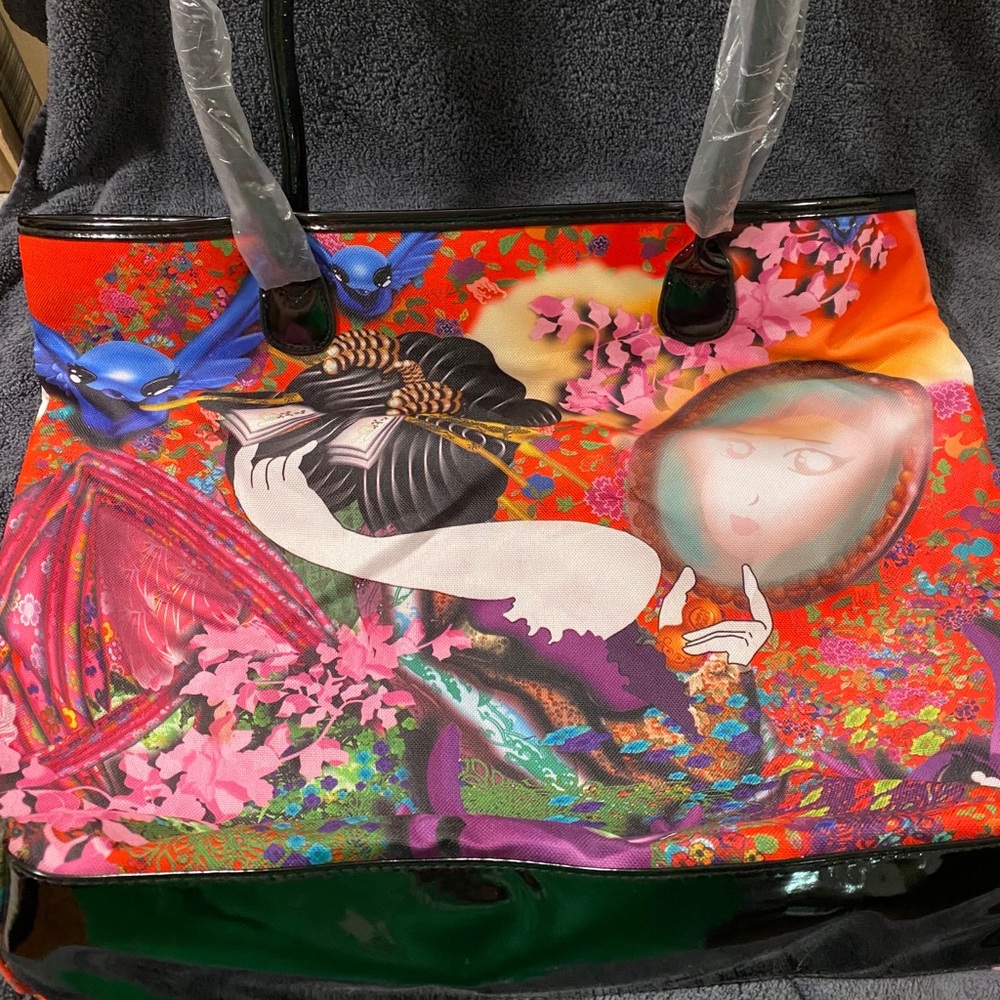 Beautiful Shoulder Style Tote